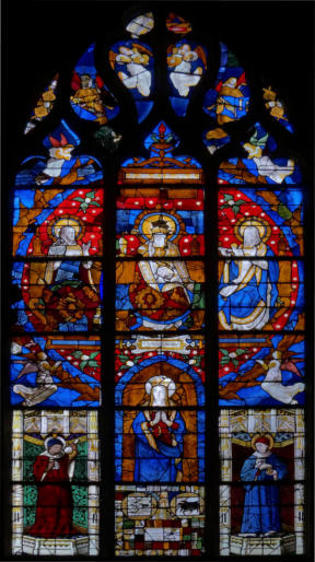 Baie 8: L'Assomption de la Vierge par Arnoult de Nimègue (1513) et saints Côme et Damien (fin du XVème siècle)